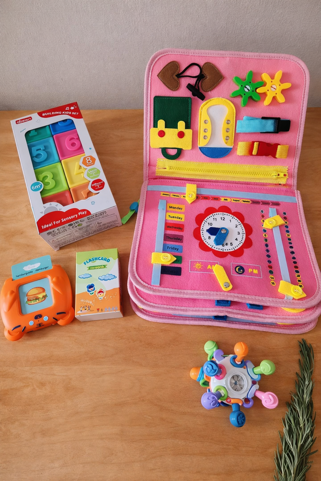 Box 24 meses o más - Idioma, acción y construcción